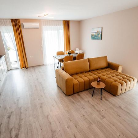 Sunrise View Apartment Oradea Exterior photo